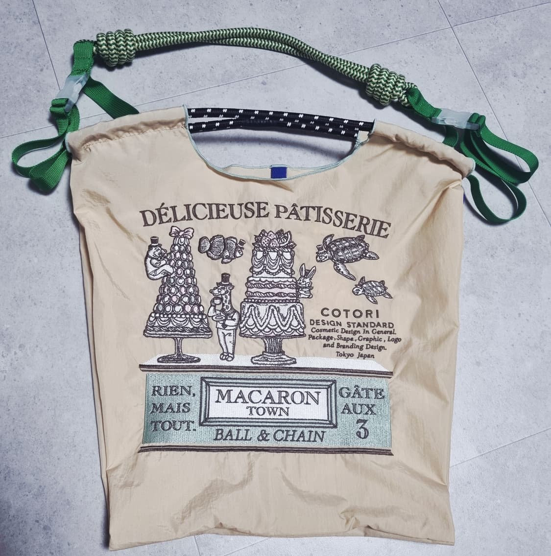 볼앤체인 에코백M (스트랩포함) 상품이미지1