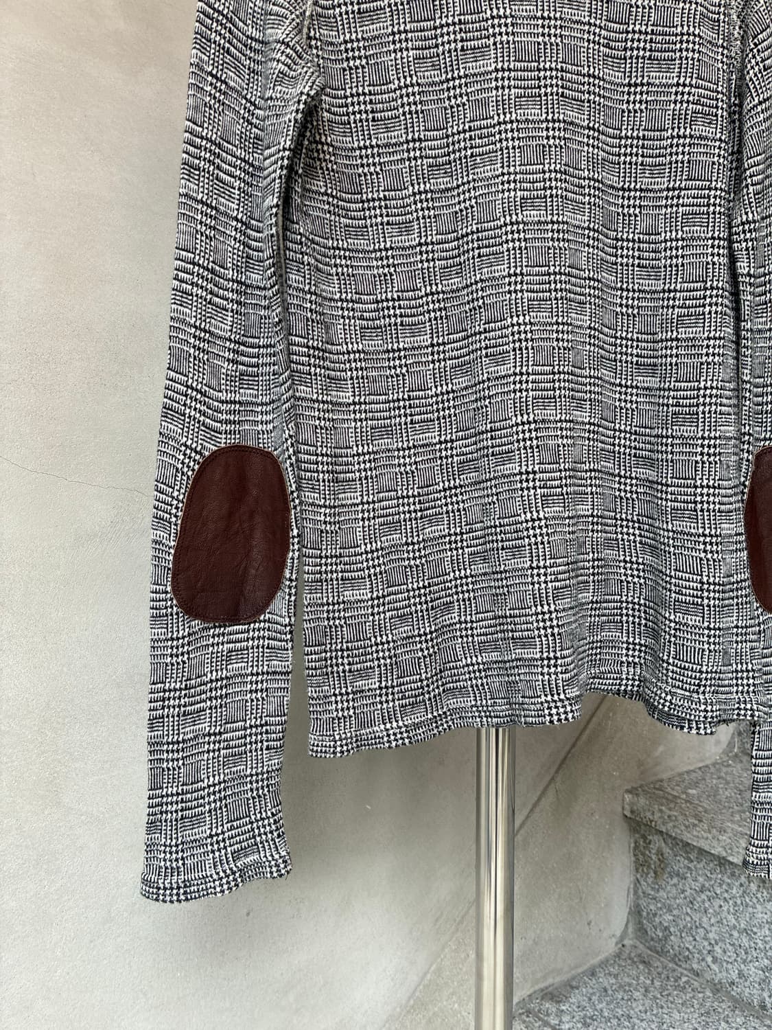 캐피탈 패치 니트 티셔츠 상품이미지5