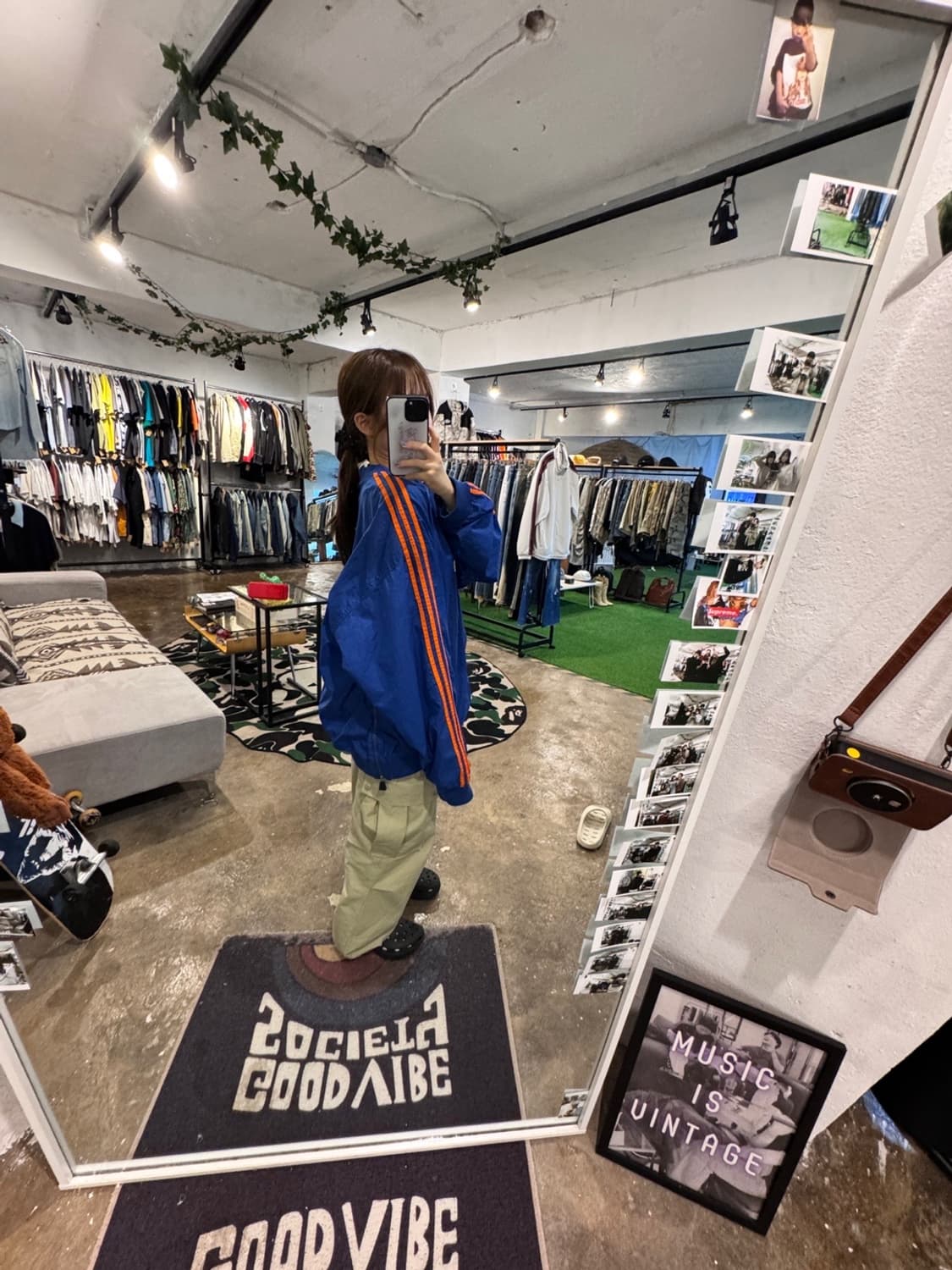 아디다스 올드스쿨 오버핏 웜업 상품이미지8