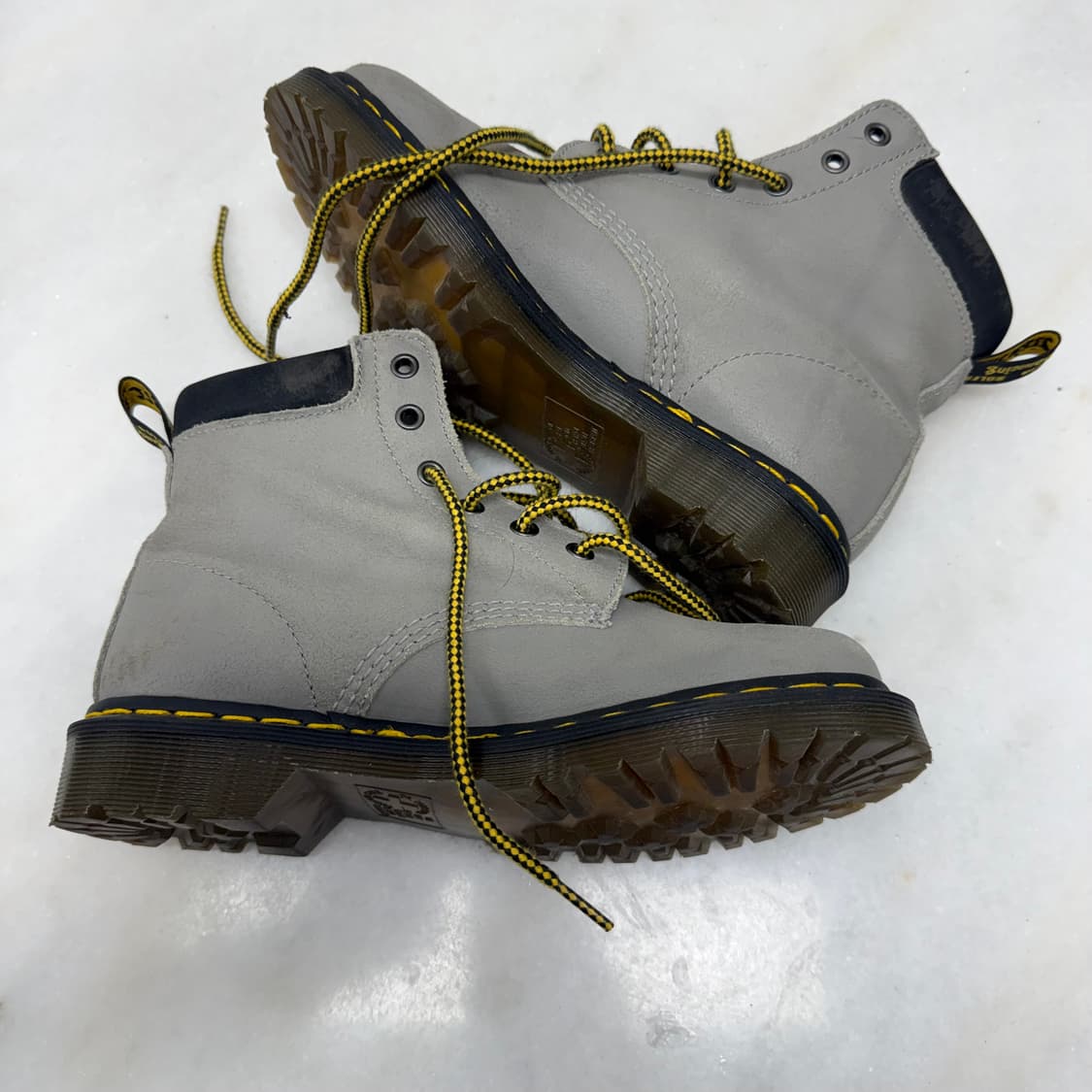 (UK5 240)닥터마틴 워커부츠.939 그레이 6홀 상품이미지6