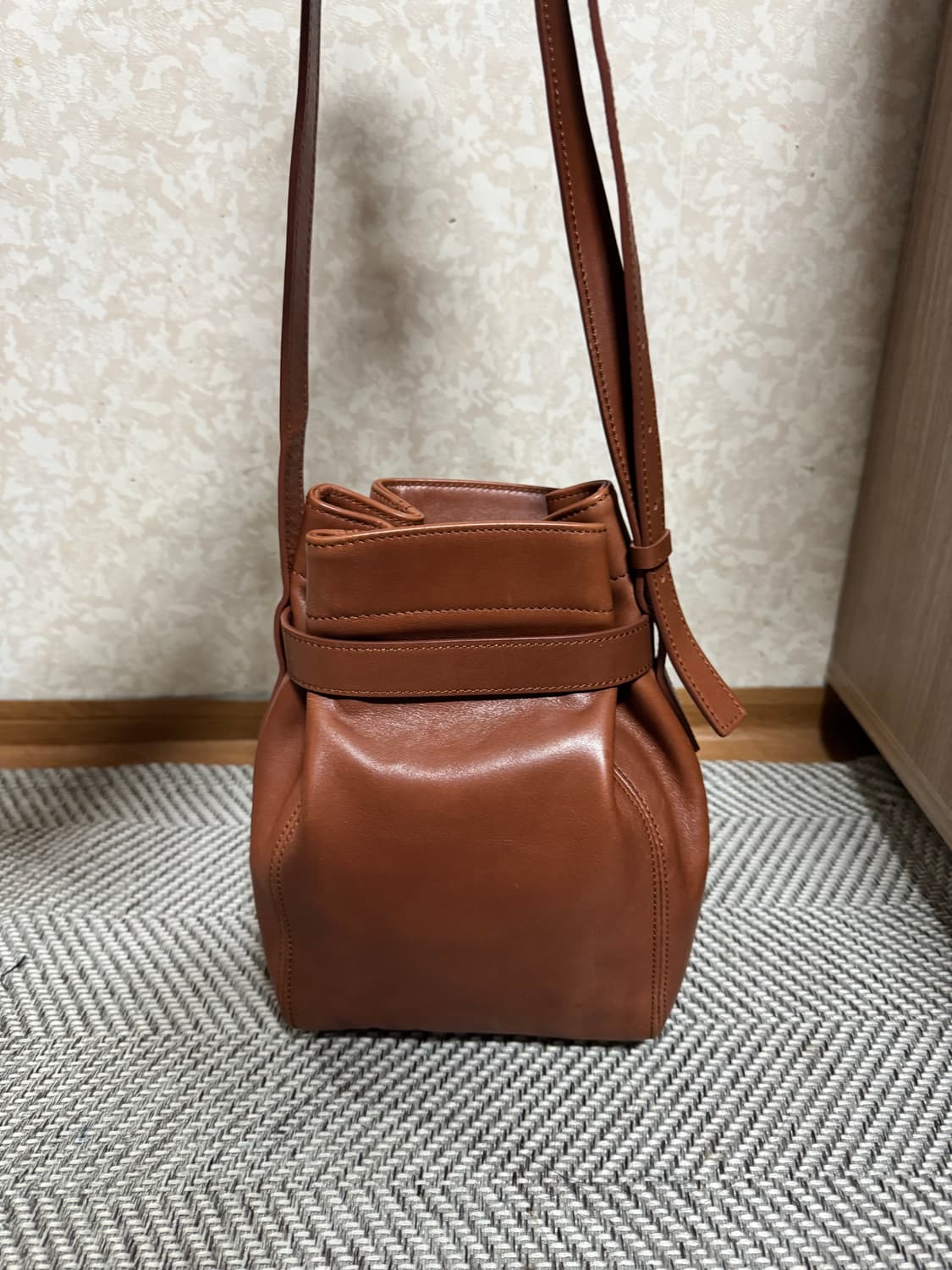 미닛뮤트 포트백 퐅백 버킷백 상품이미지5