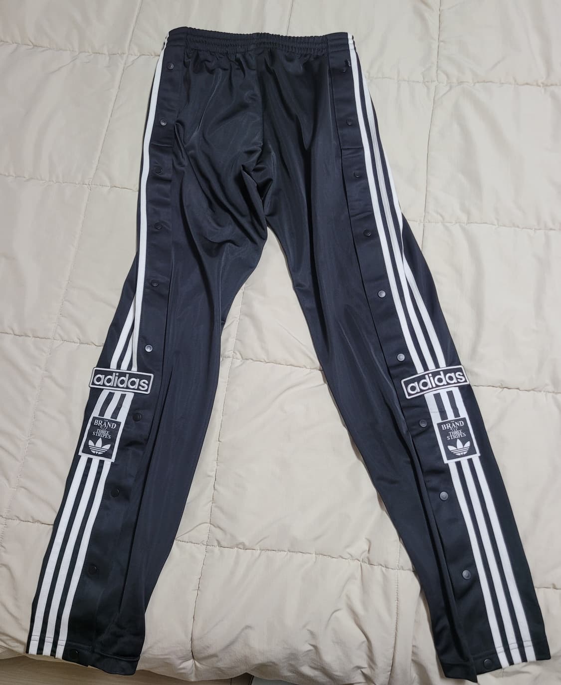 아디다스 아디브레이크 드랙팬츠 S사이즈 판매합니다 상품이미지2