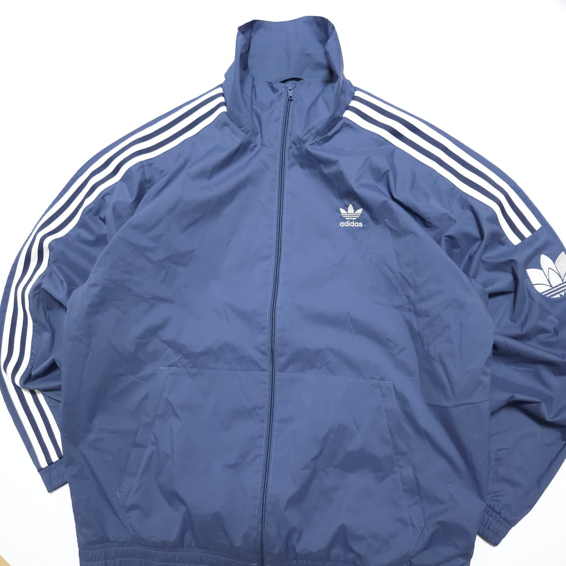 아디다스 3D 트레포일 트랙탑 바람막이 자켓 프라임블루 상품이미지2