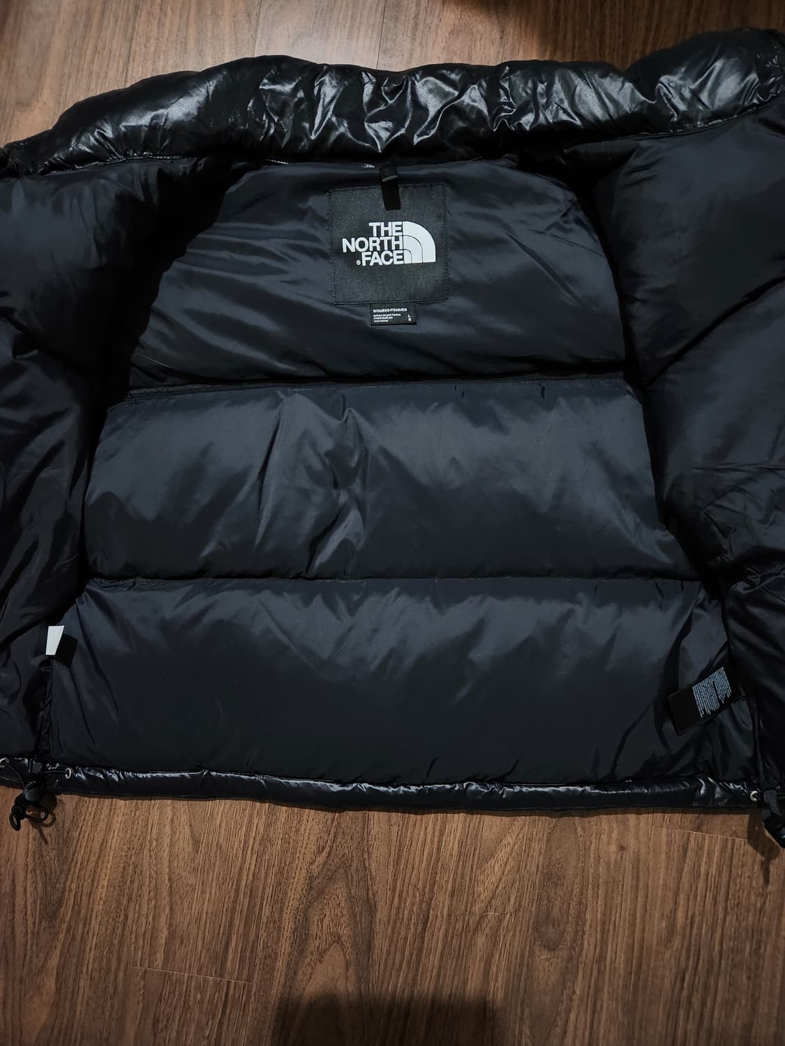 노스페이스 눕시 700 크롭 패딩 L 상품이미지3