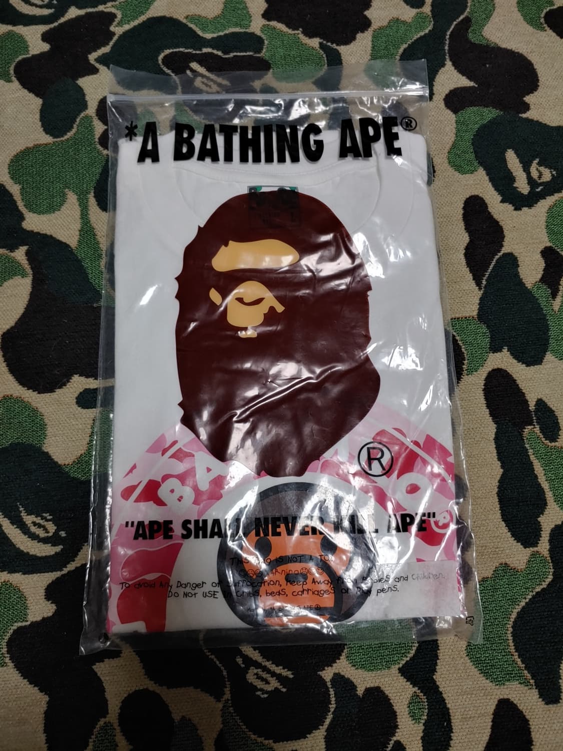 [L] 베이프 25SS ABC 핑크카모 베이비마일로 비지워크 반팔티 상품이미지2