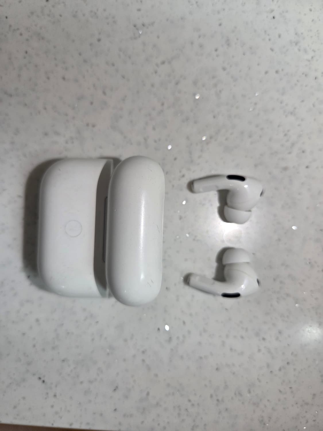 에어팟 프로 2 상품이미지3