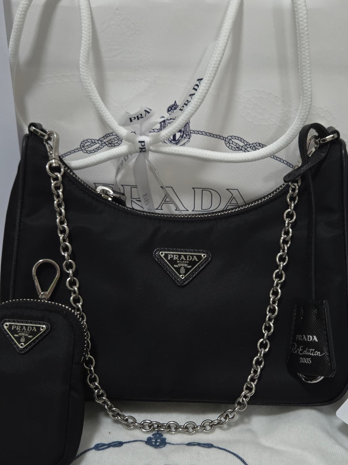 [새상품급] 프라다 리에디션 테수토 은장 체인 호보백 상품이미지2