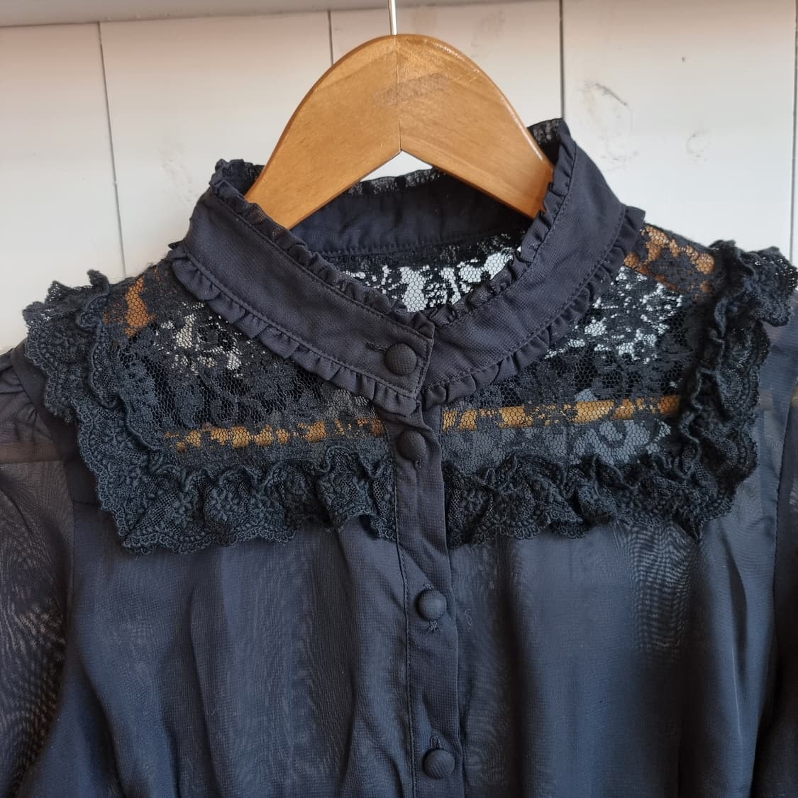 (Ank Rouge앙크루즈) 시스루 레이스 하이넥 블라우스 상품이미지4