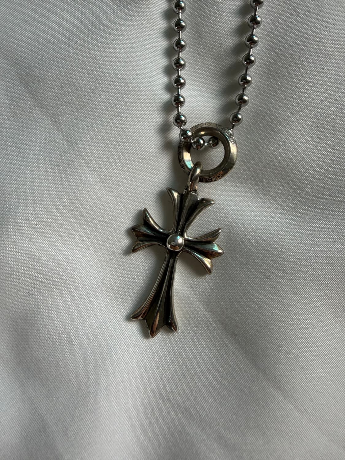 크롬하츠 타이니크로스 펜던트 목걸이 상품이미지3