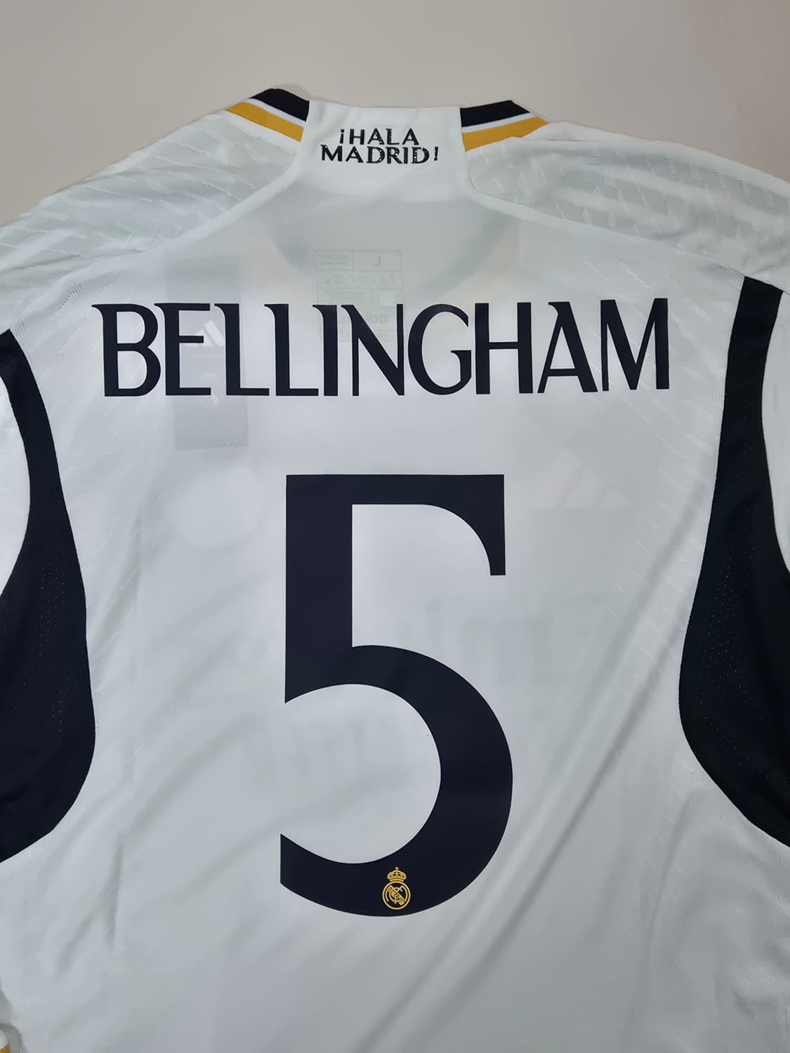 23-24 레알마드리드 홈 주드 벨링엄 긴팔유니폼 L사이즈(하자있음) 상품이미지7