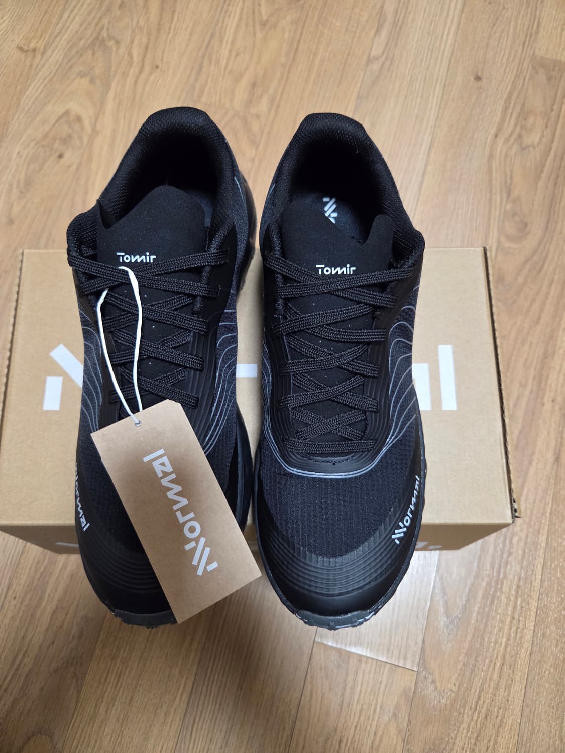 Nnormal tomir 노말 토미르 2.0 블랙 280사이즈 팝니다. 상품이미지3