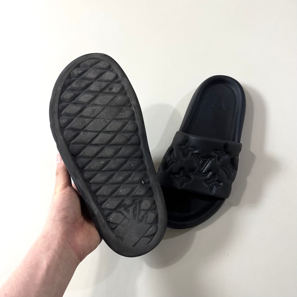 [7/당일출고]루이비통 워터프론트 슬리퍼 상품이미지5