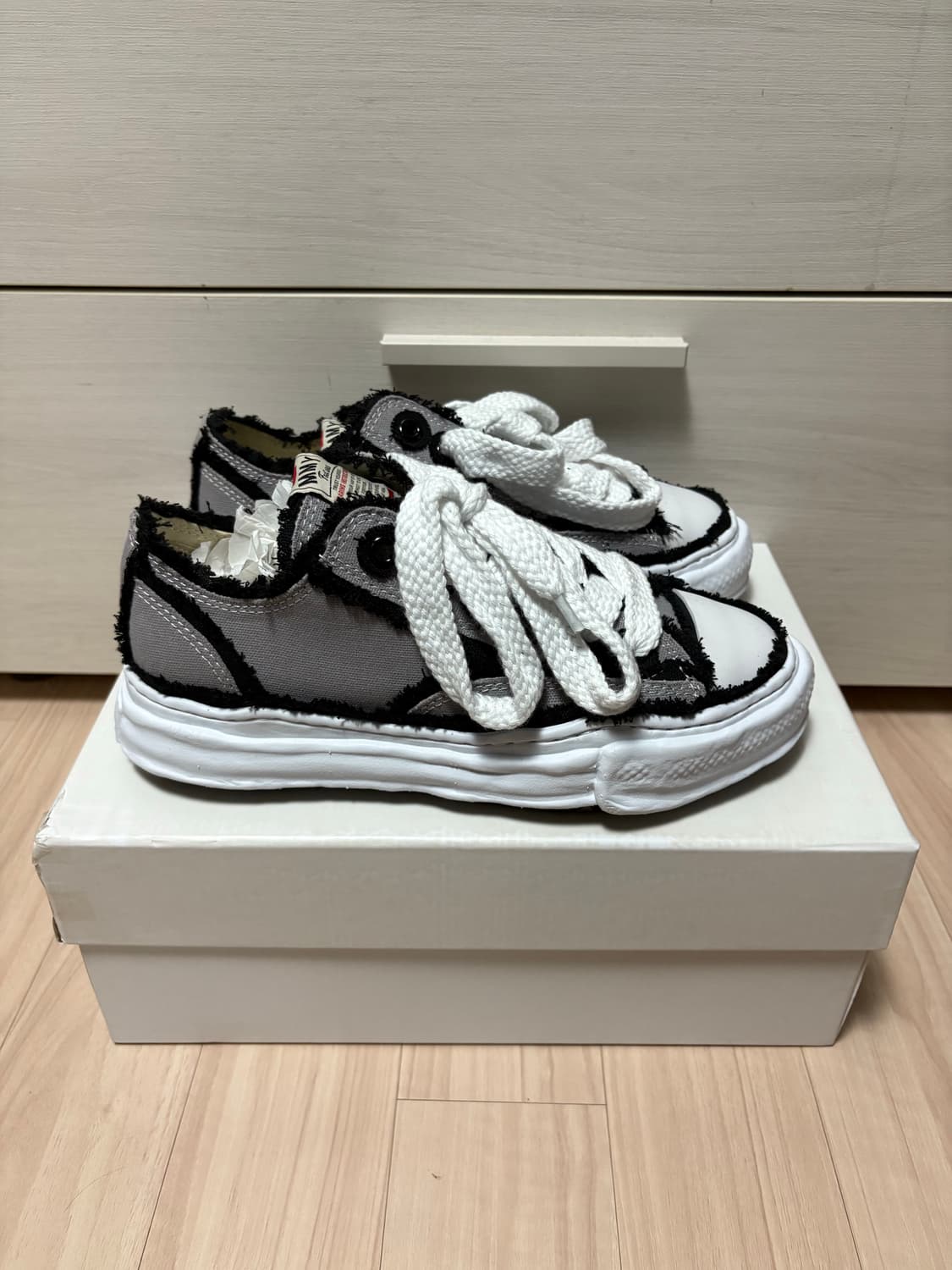 (새상품) MIHARA YASUHIRO 미하라 야스히로 피터슨 41 상품이미지4