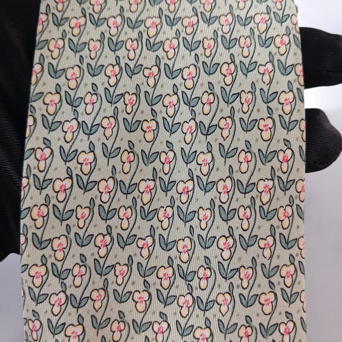 에르메스 실크 파스텔그린 플로럴 넥타이 9.4cm A-등급 A19053
 상품이미지6