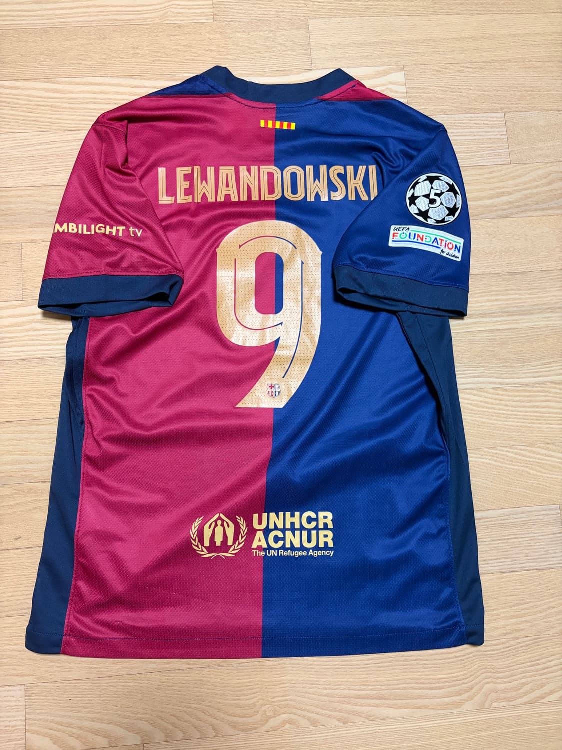 바르셀로나 24/25 홈 레반도프스키 유니폼 상품이미지2