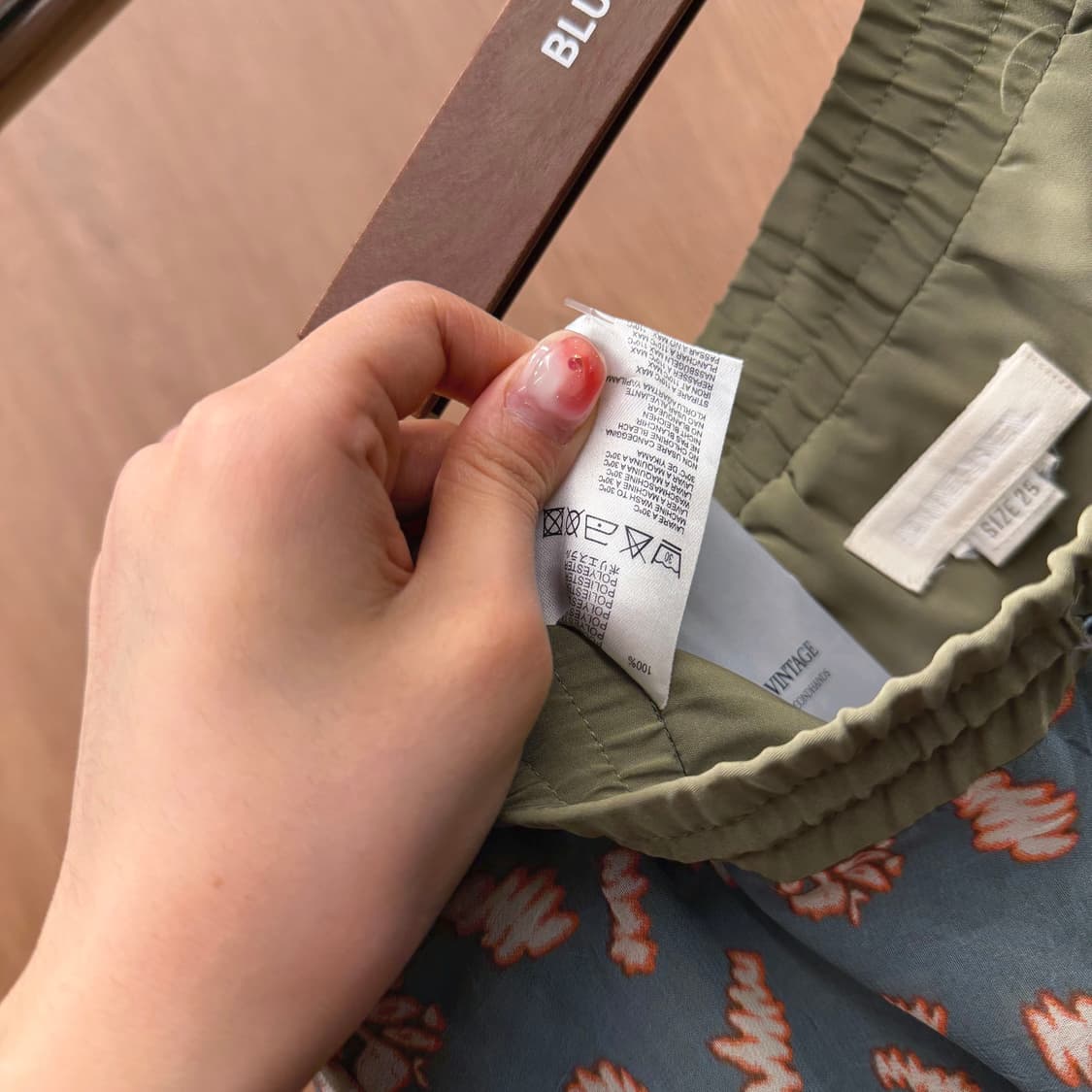 디젤 미디 스커트 밴딩 스트링 리프 패턴 프린팅 러플 레이어드 그린 상품이미지8