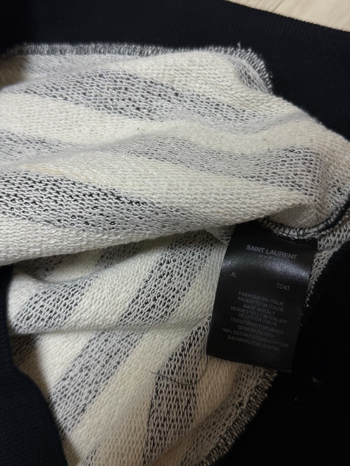 생로랑 니트 맨투맨 단가라 상품이미지4