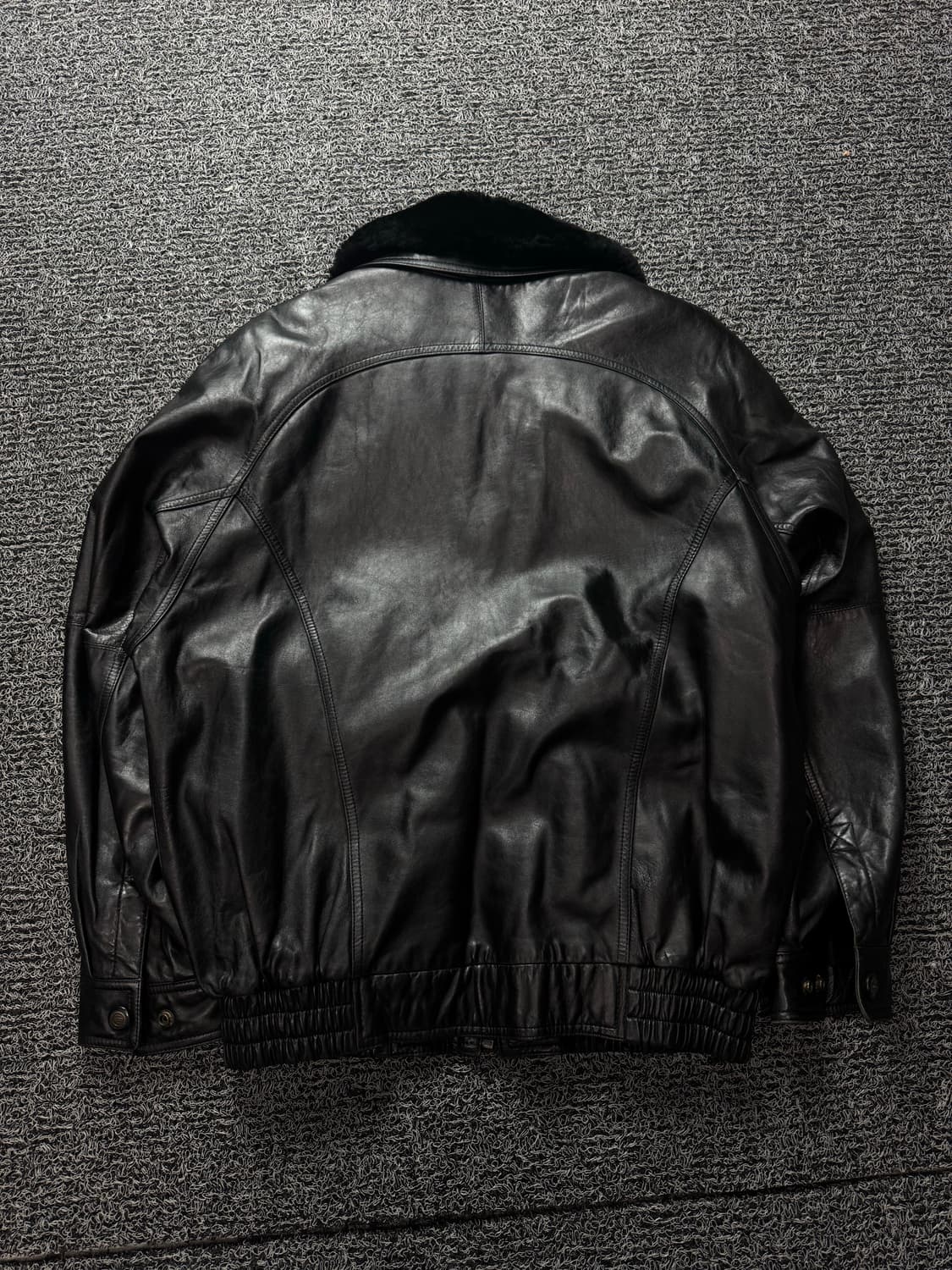 INDIAN 아카이브 램스킨 블랙 레더 봄버 무스탕 1373 상품이미지2