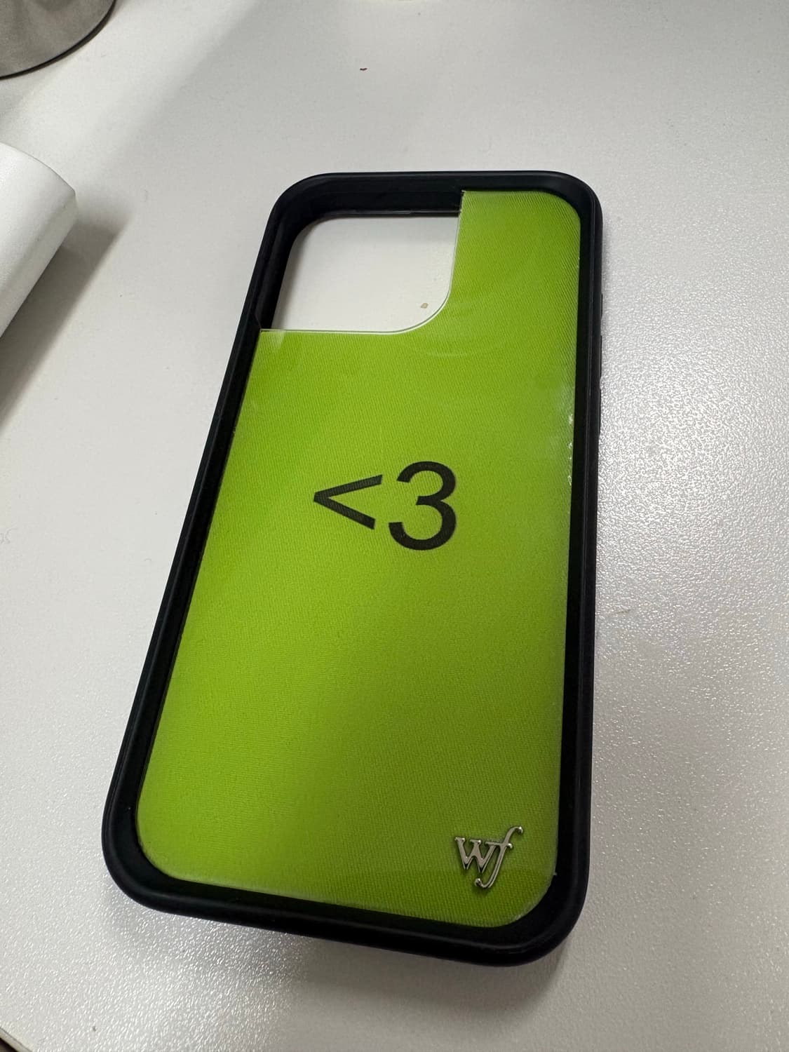 (새상품) 아이폰 16프로맥스 케이스 판매합니당 상품이미지1