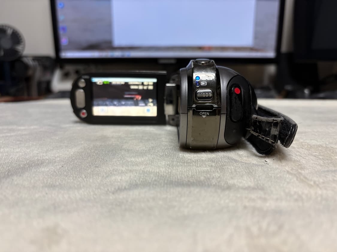 📹✨ 삼성 HMX-H106 캠코더 판매합니다 ✨📹 상품이미지7