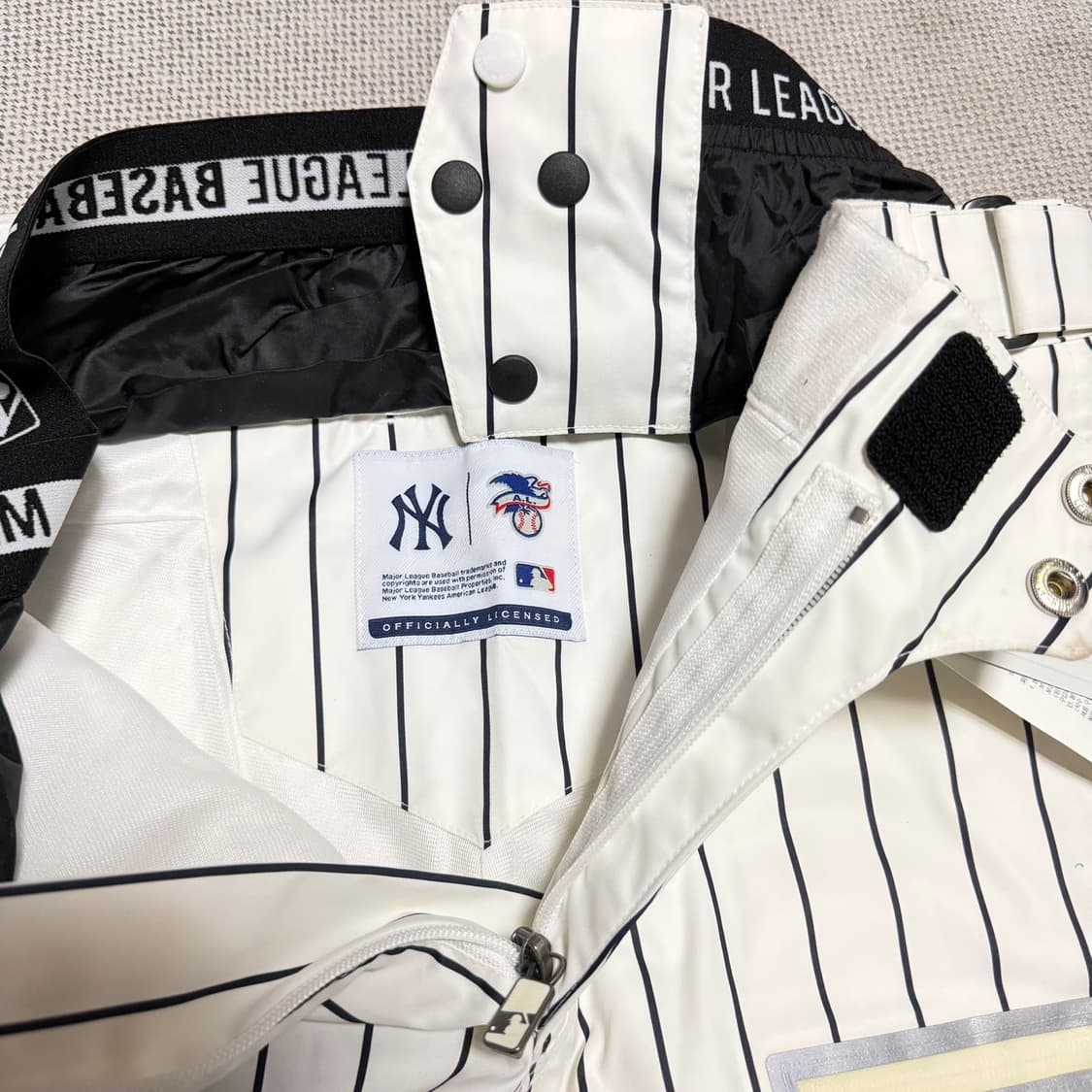 MLB 뉴욕 양키스 스트라이프 스키/보드 팬츠 상품이미지5