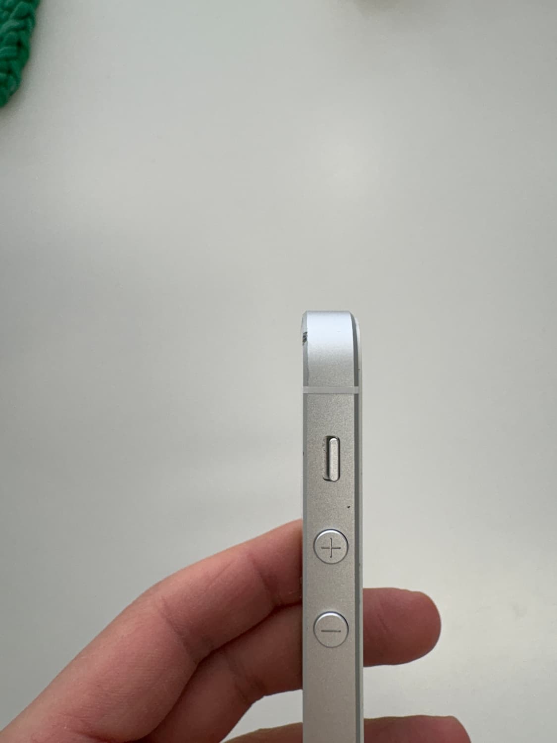 아이폰 se 화이트 상품이미지3