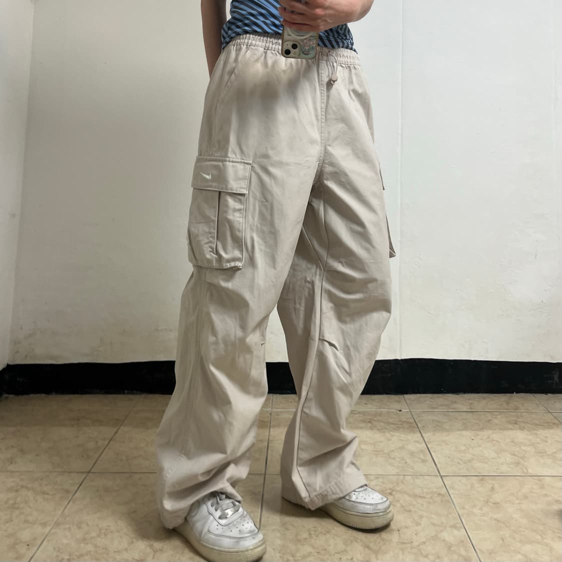 Nike Pink Cargo Pants 상품이미지2