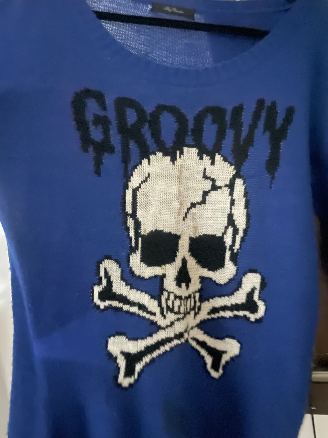 Punk vintage skull knit V넥 해골 니트 상품이미지2