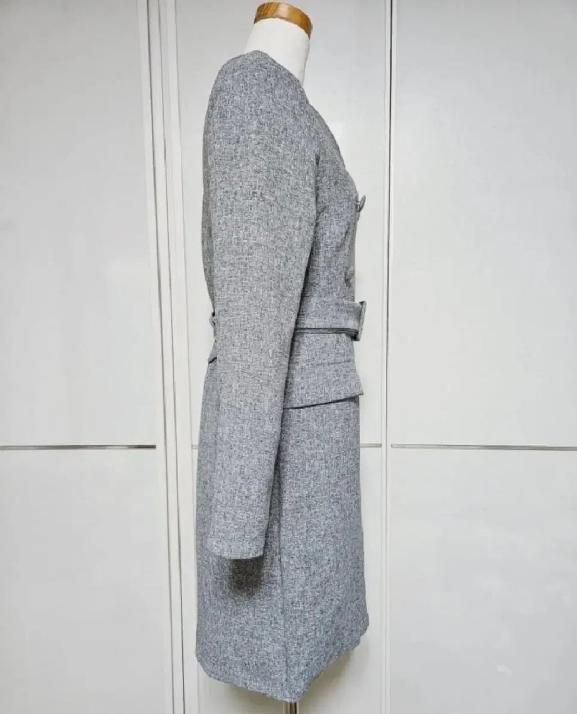 새상품) YAFEE 모직 더블버튼 정장 원피스 판매합니다 (벨트set) 상품이미지5