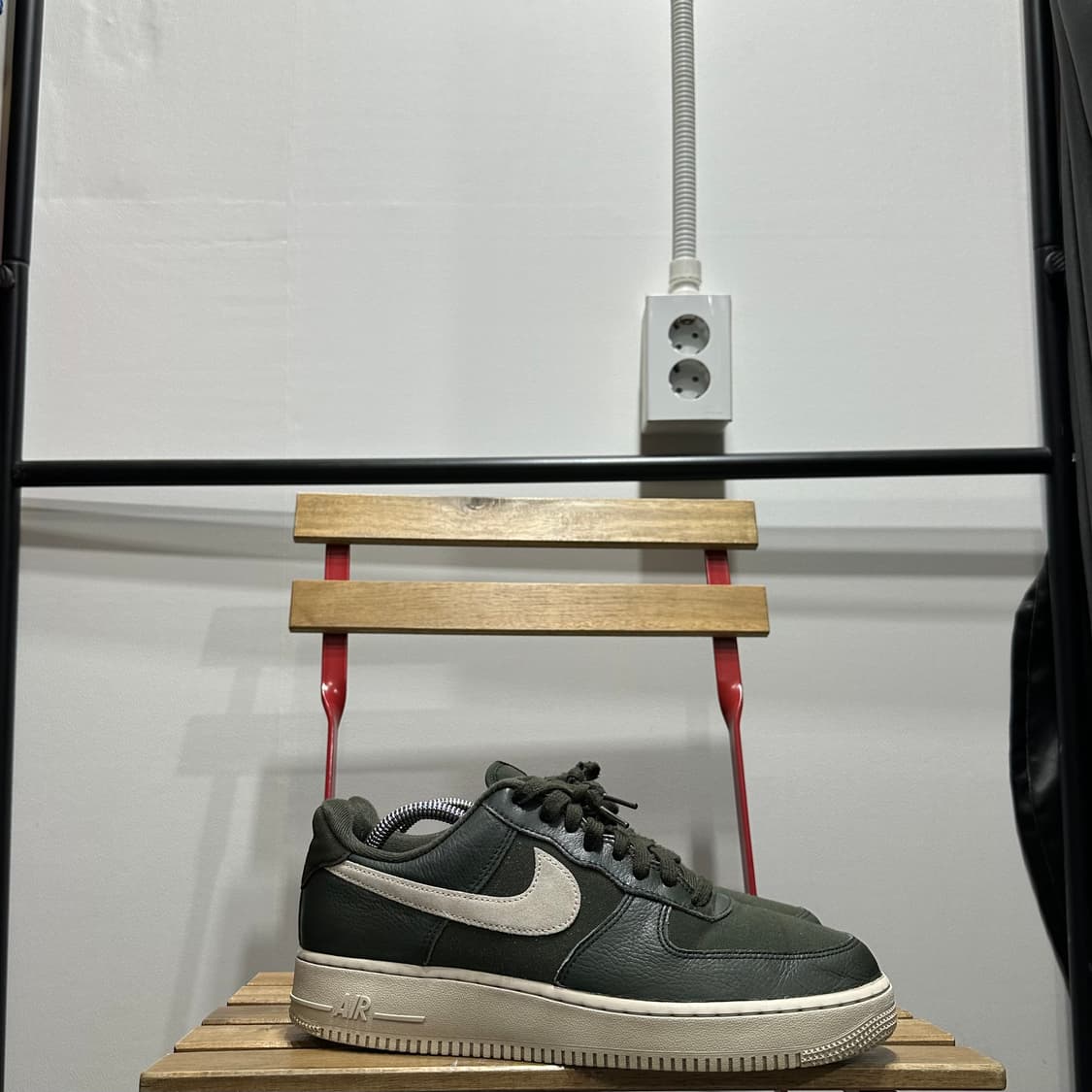 275) 나이키 운동화 남성 남자 신발 에어 포스1 '07 LX 세쿼이아 상품이미지1