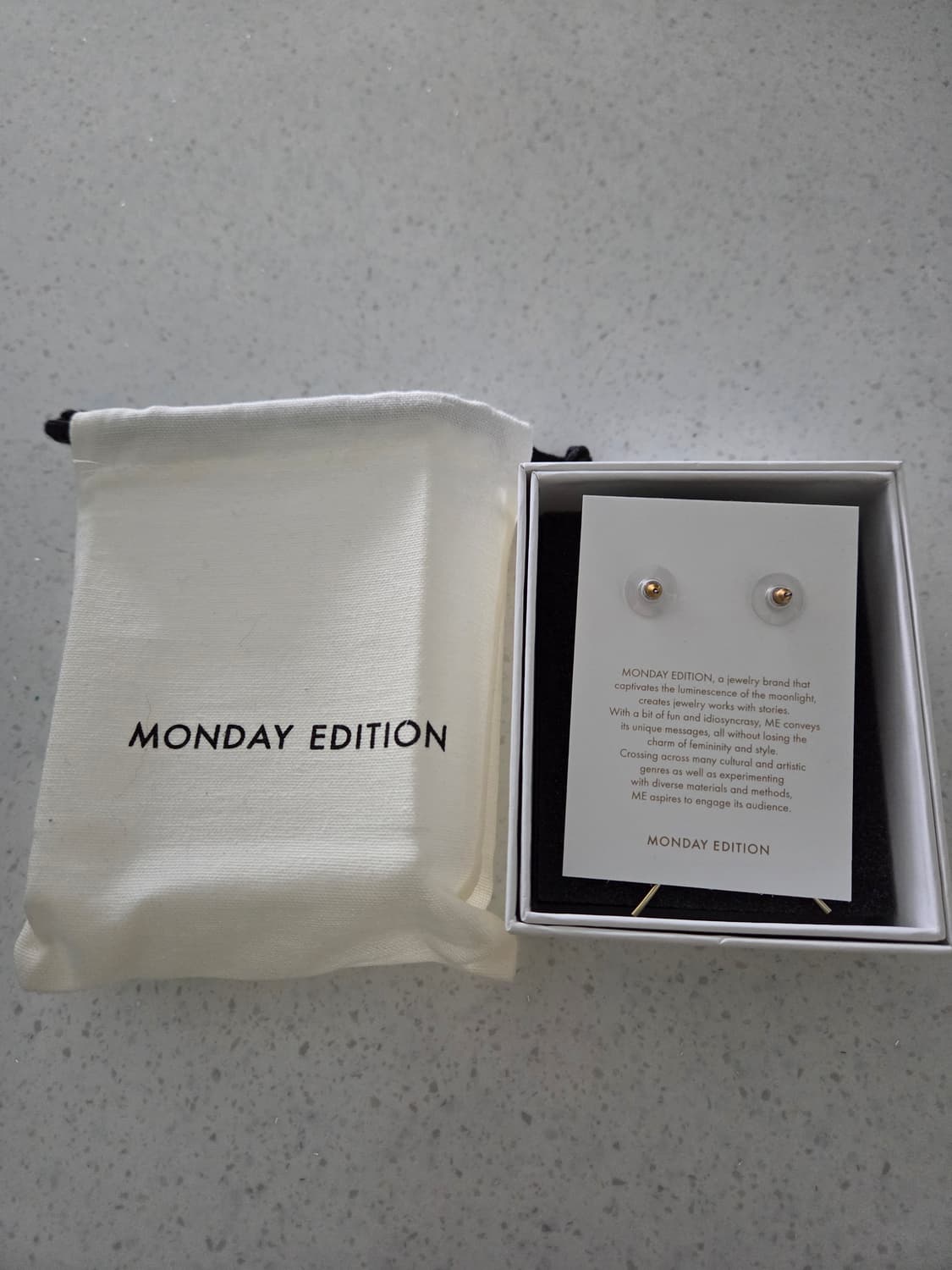먼데이에디션 진주귀걸이(서현진 착용) 상품이미지3