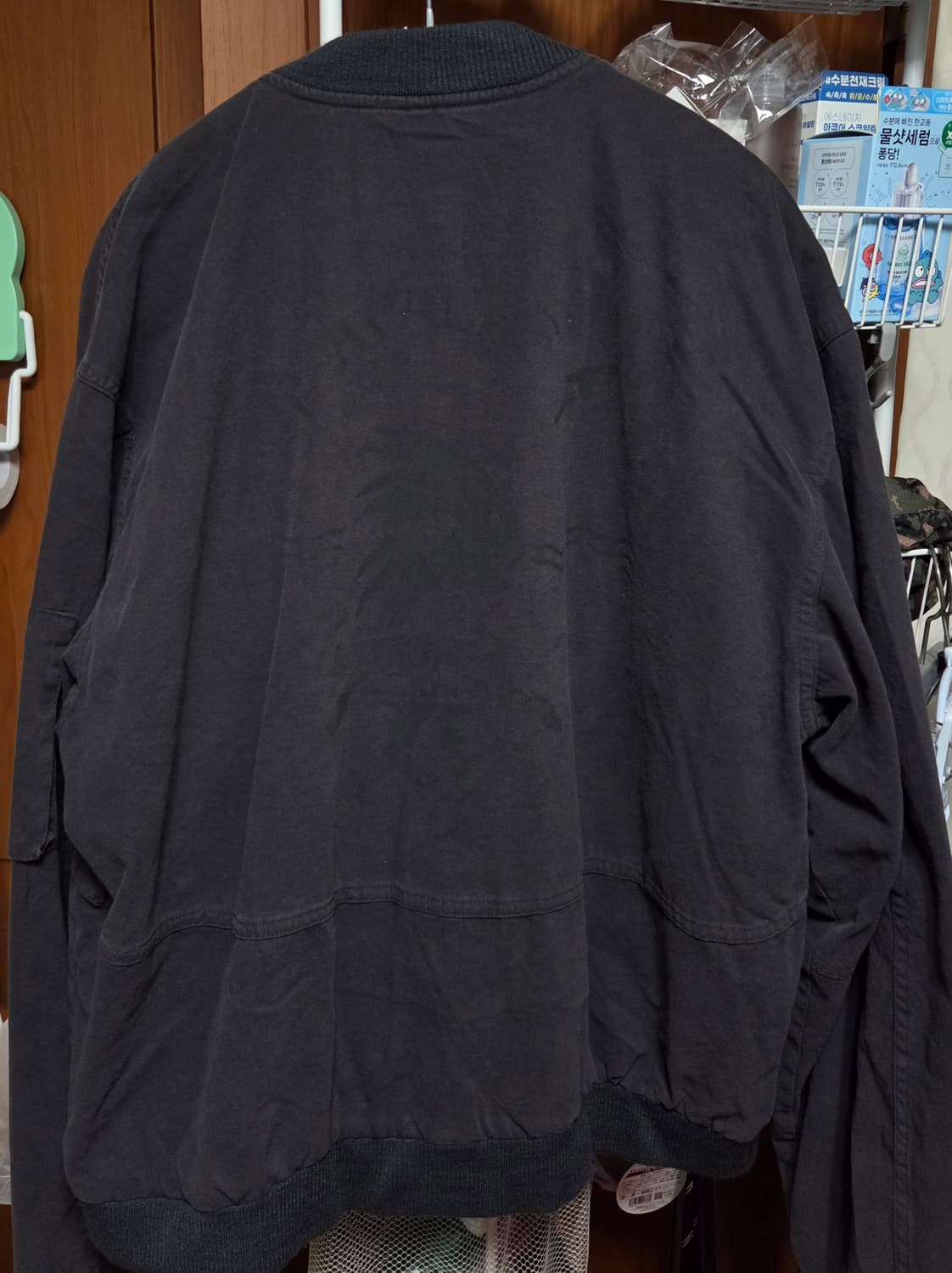 아르반 아파치 아트워크 MA-1 차콜 상품이미지4