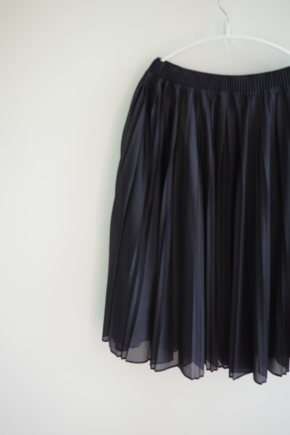 STC:R 
• 차콜 쉬폰 플리츠  롱 스커트 상품이미지3