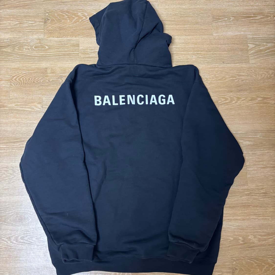 발렌시아가 후드 상품이미지2