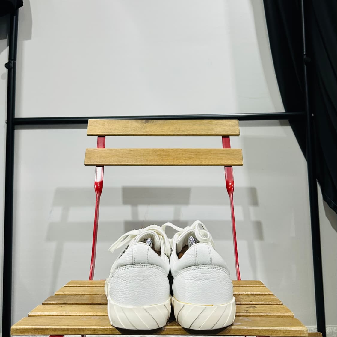 EU42) 280 오프화이트(Off-White)의 로우 벌커나이즈드 상품이미지4