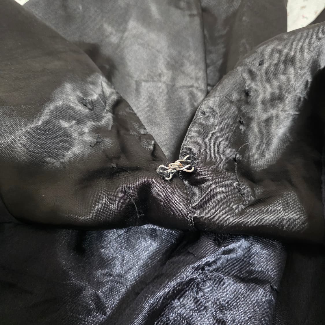 공겜여주 나폴레옹 버튼 새틴 베스트 상품이미지4