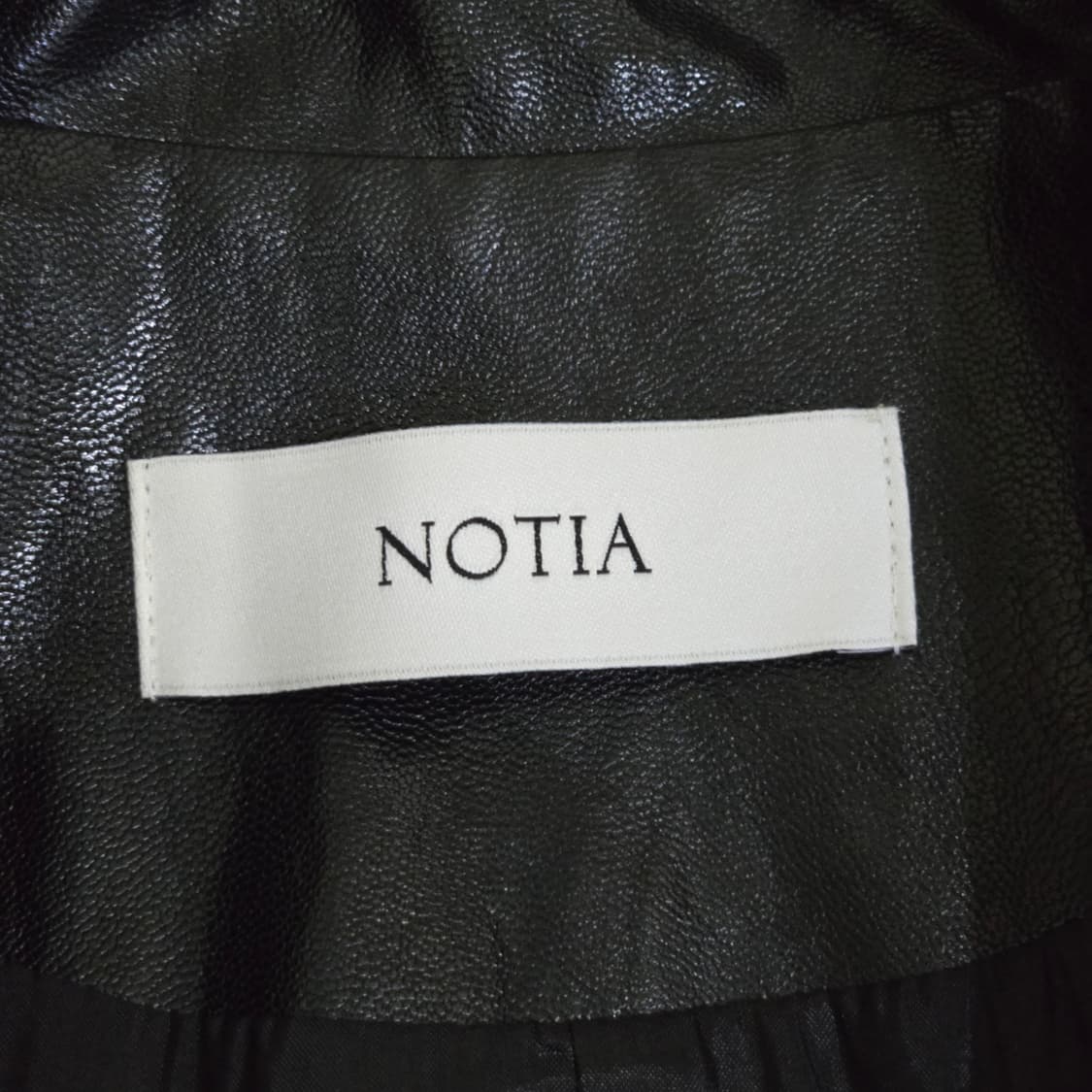 NOTIA 비건 레더 싱글 블레이저 상품이미지4