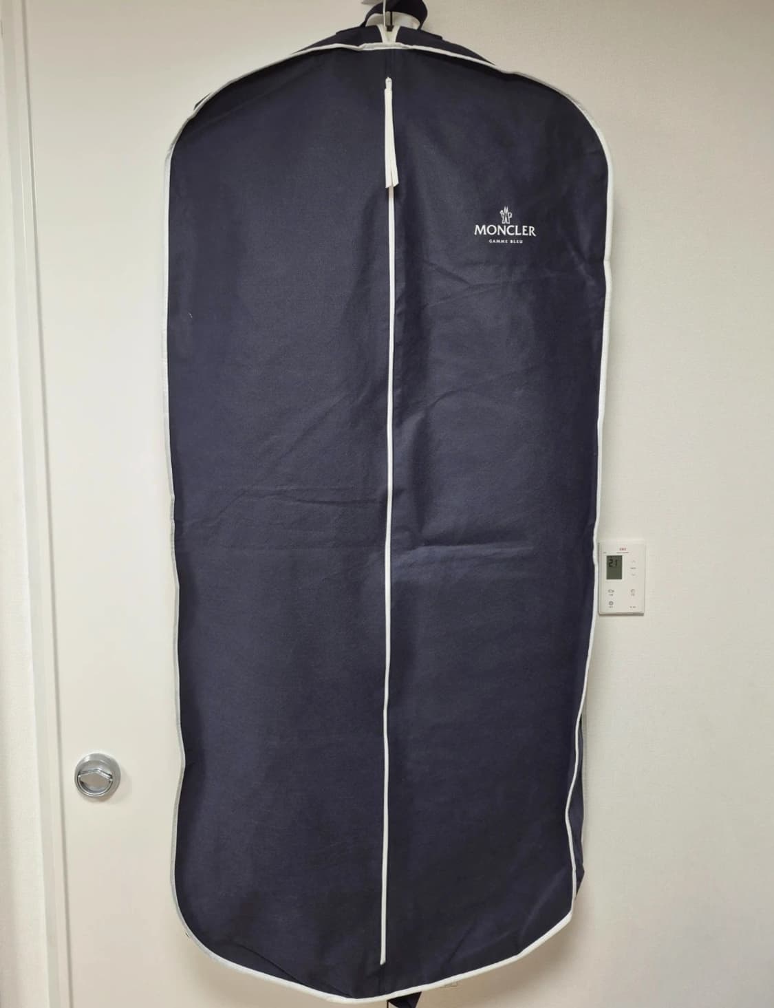 몽클레어 최고가 라인 감마블루 롱패딩자켓 상품이미지2