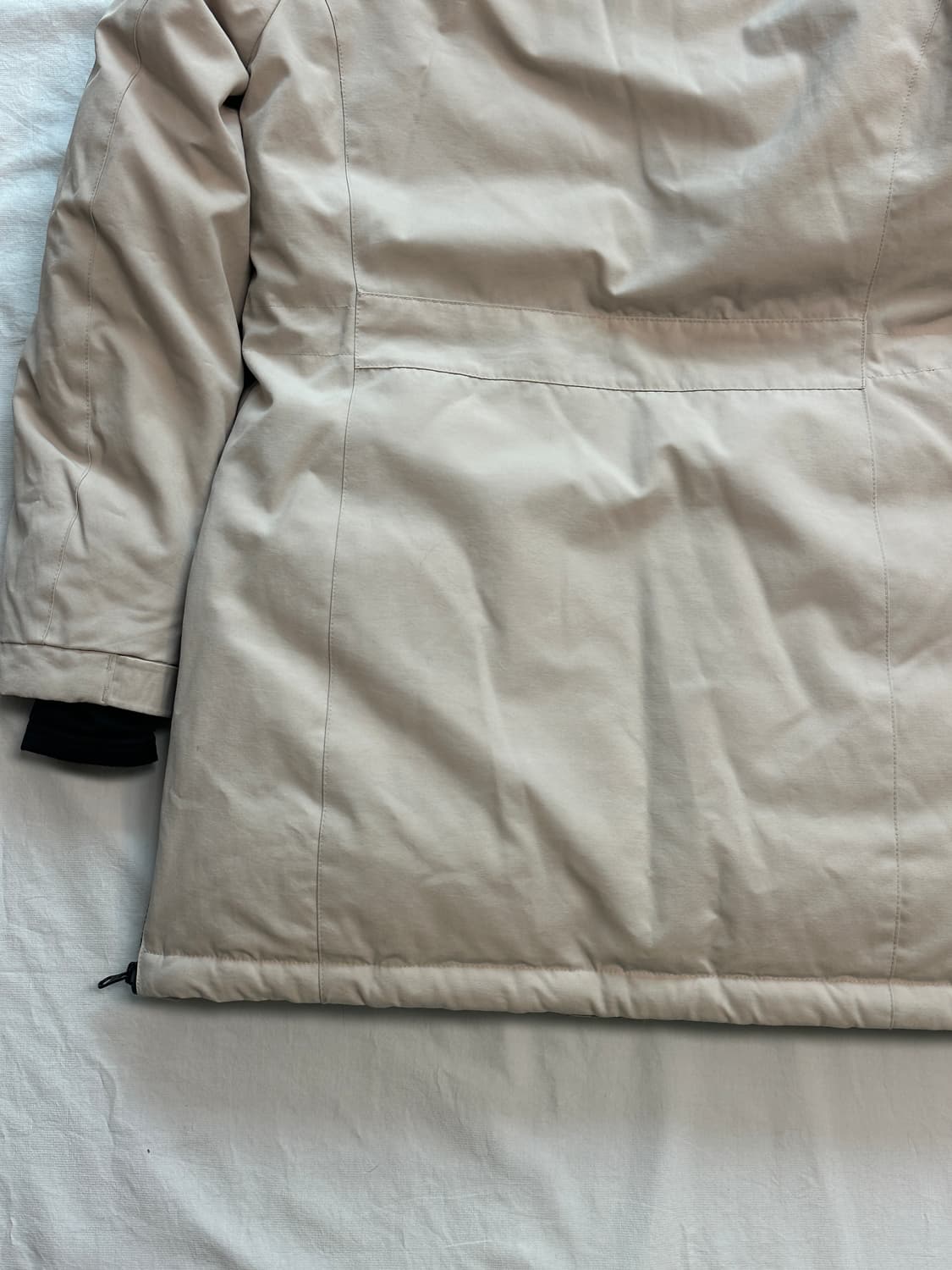 네파 알라스카 구스다운 패딩 상품이미지6