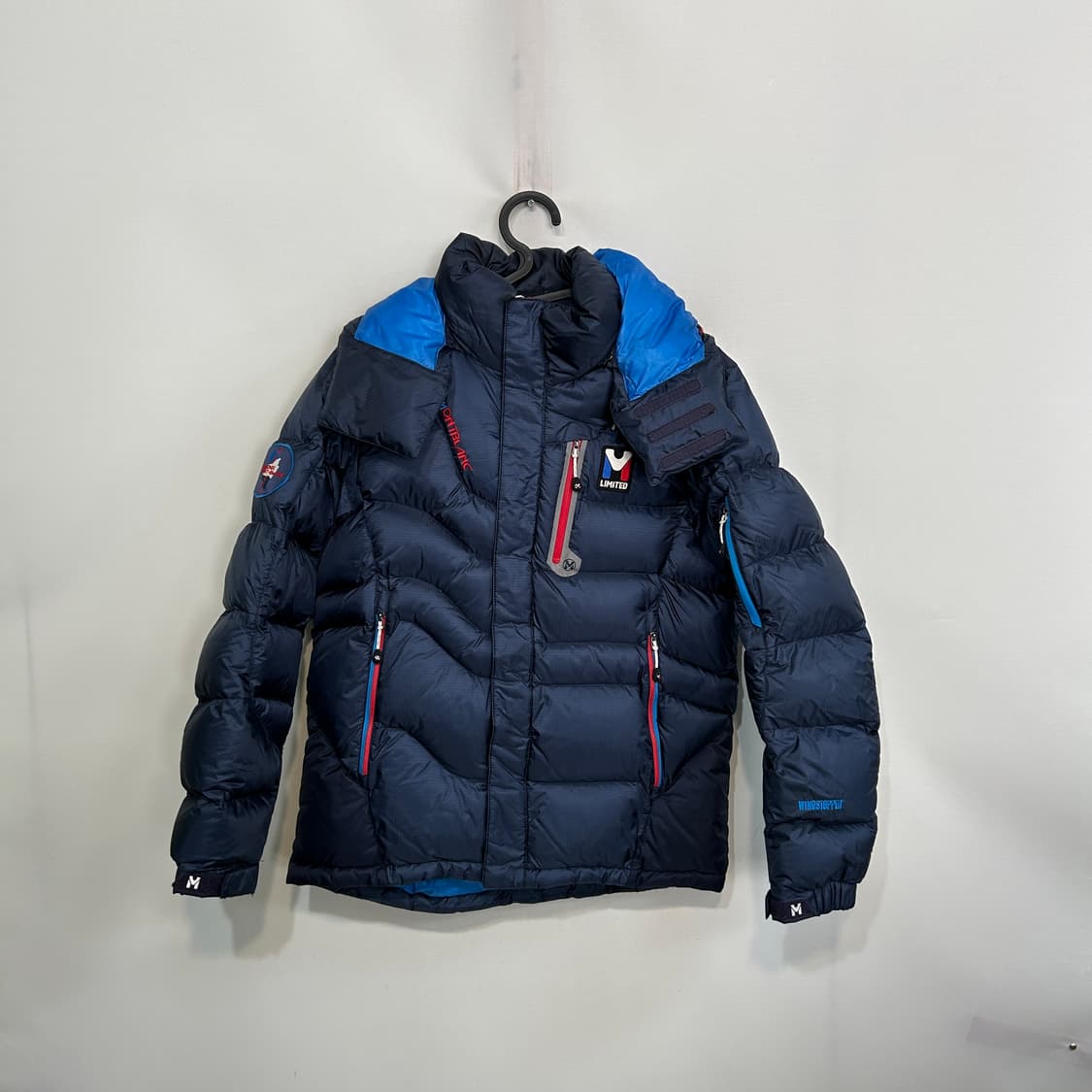 밀레 엠리밋 남성 오리털 패딩 95 빵빵함 상품이미지1