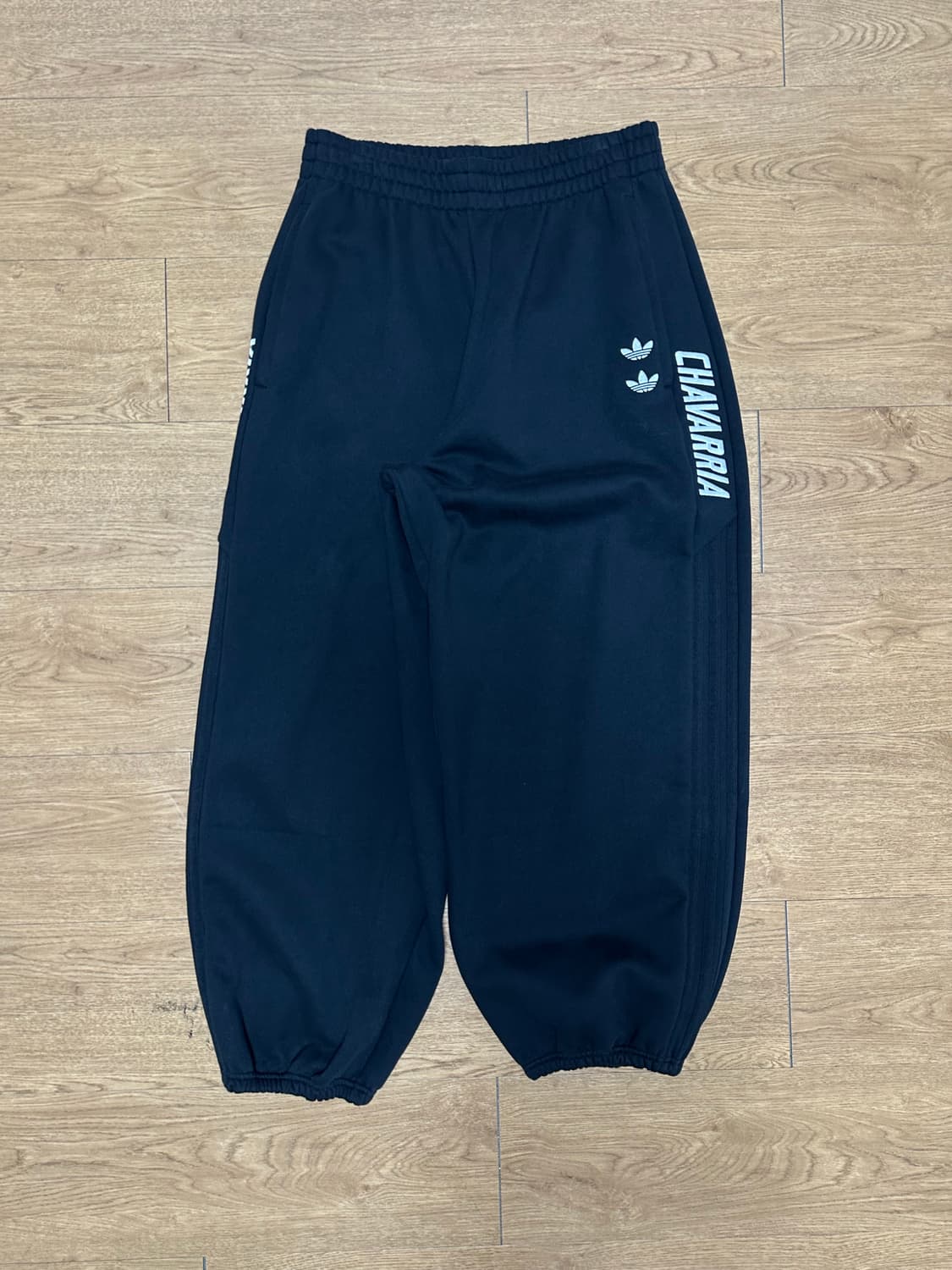 아디다스 윌리 차바리아 스웻 팬츠 상품이미지2