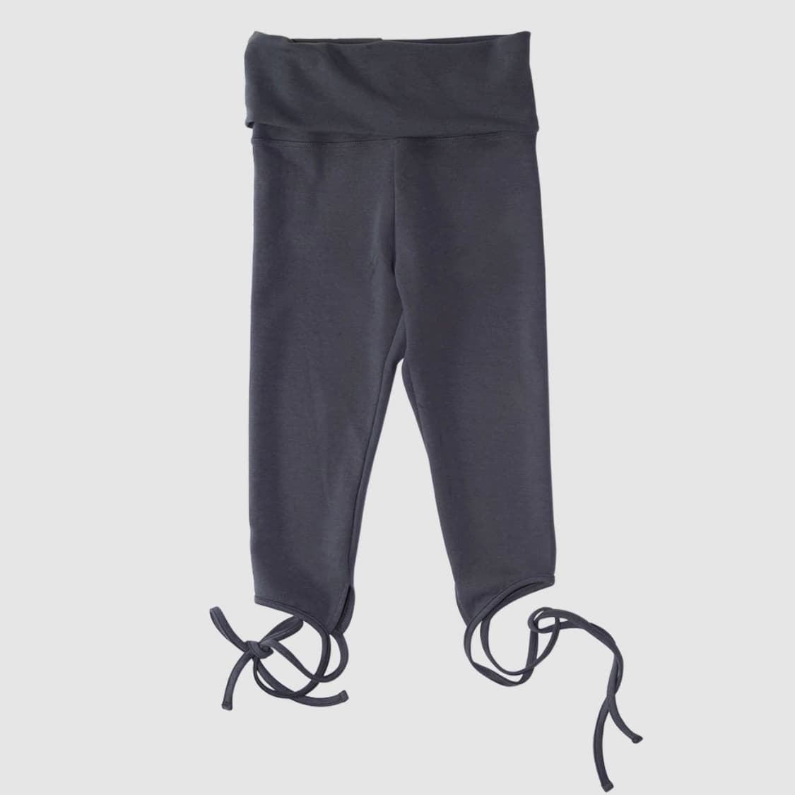 인앤양인하모니 Strap leggings, charcoal 상품이미지1