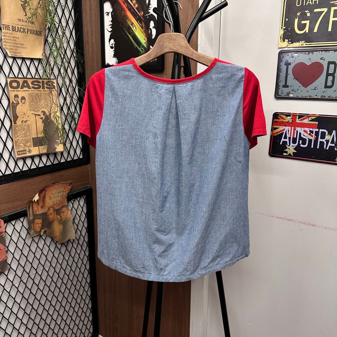 Red Denim Pocket Detail T-Shirt 상품이미지2