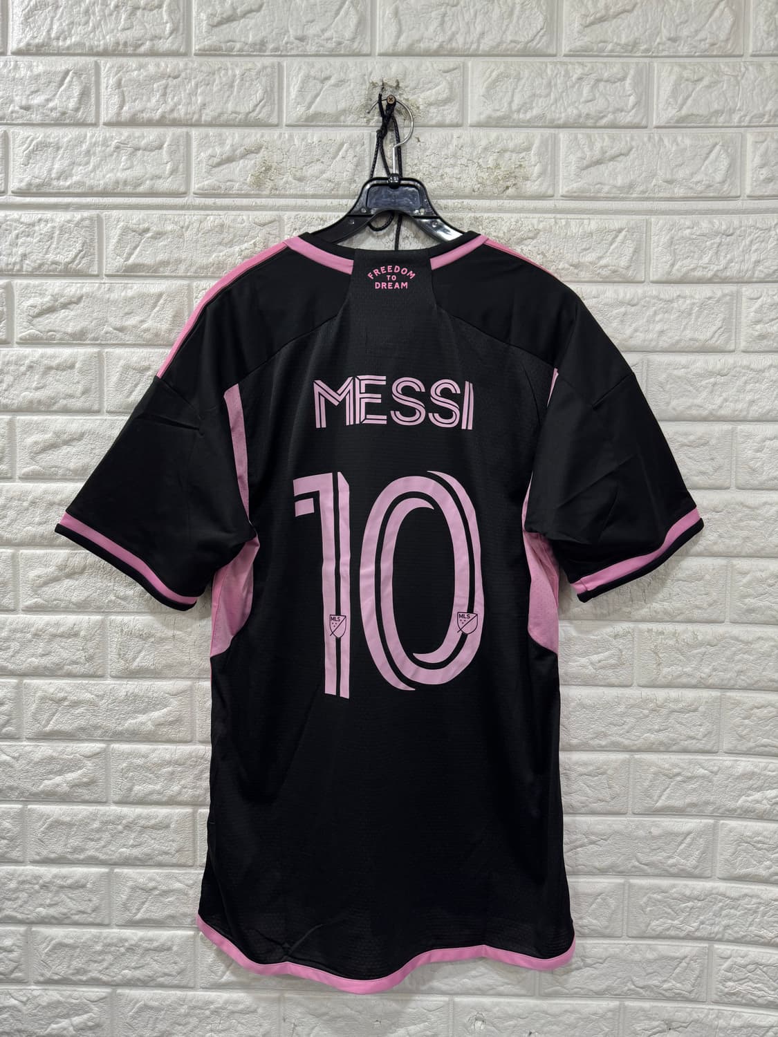 아디다스 티셔츠 XL 상품이미지1