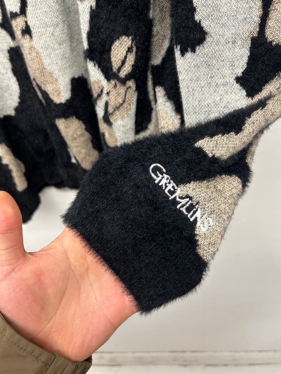 그라니프 X 그렘린즈 기즈모 니트 상품이미지5