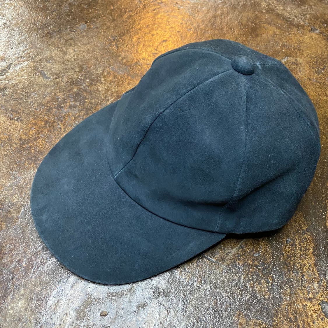 논네이티브 고트스킨 스웨이드 캡 상품이미지3