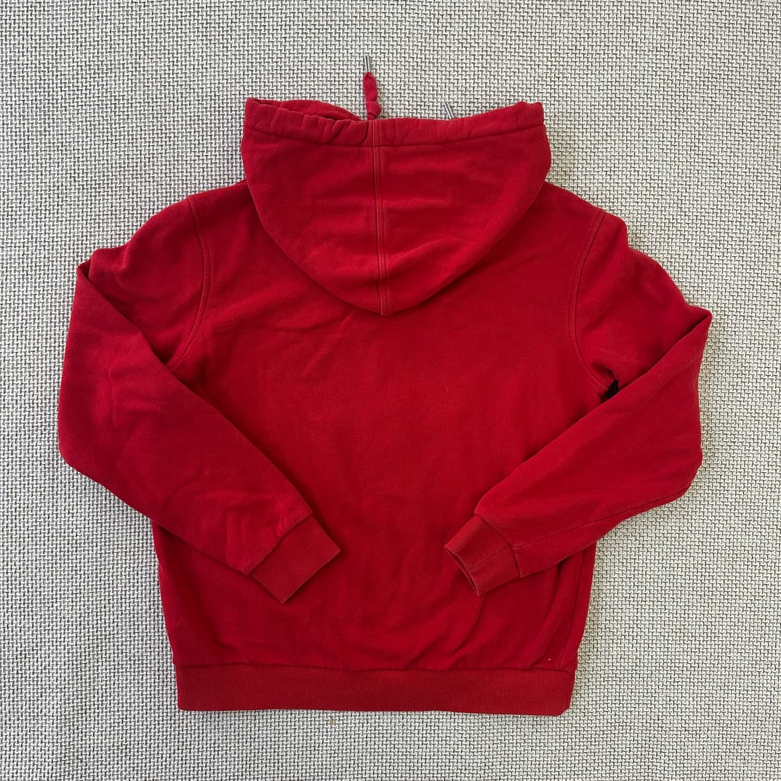 L 게스 엠보 로고 레드 후드티 0423D 상품이미지4