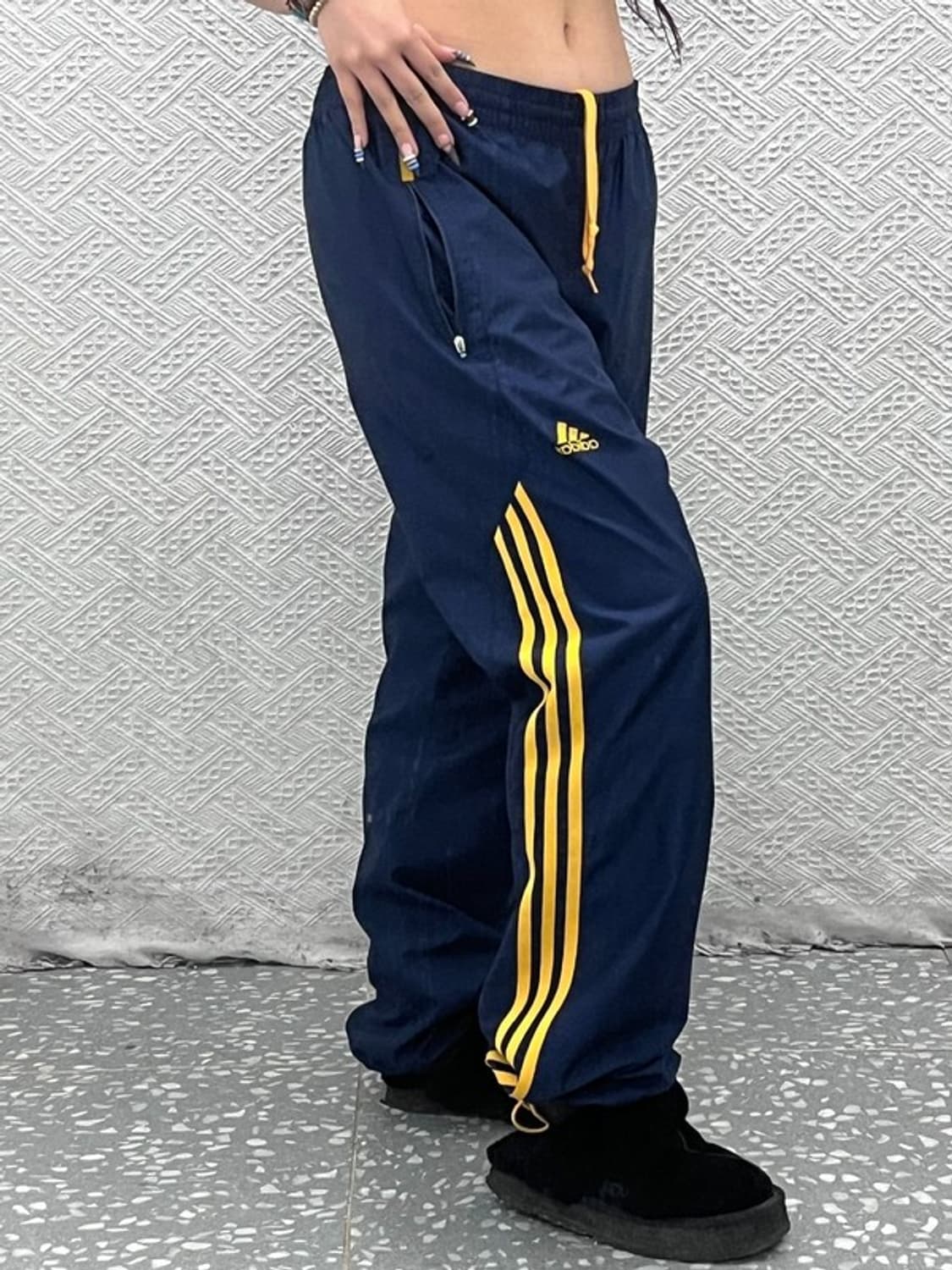 아디다스 레트로 빈티지 네이비옐로우 트랙팬츠 100 C07709 상품이미지2