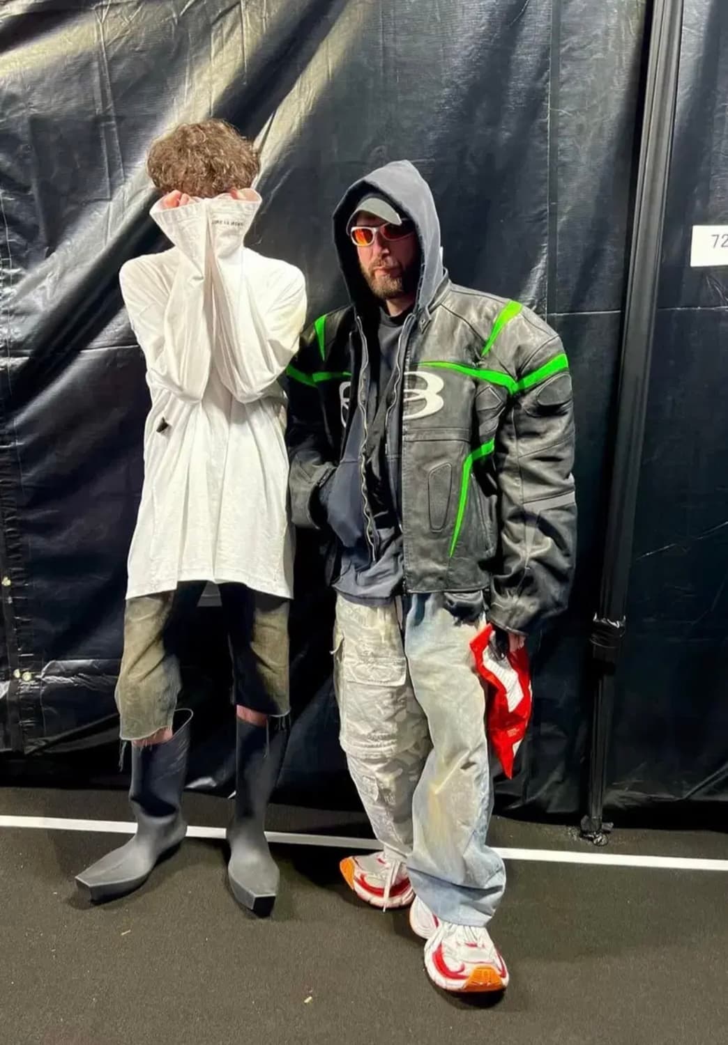 [44] 발렌시아가 10XL 흰색주황 뎀나착용 상품이미지2