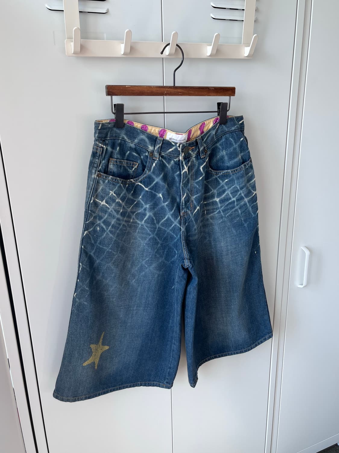 츠모리치사토 Tsumori chisato 별 페인팅 데님 5부 팬츠 상품이미지3